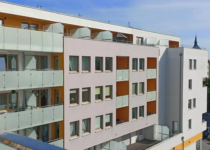 FALA-Miodowy Dom